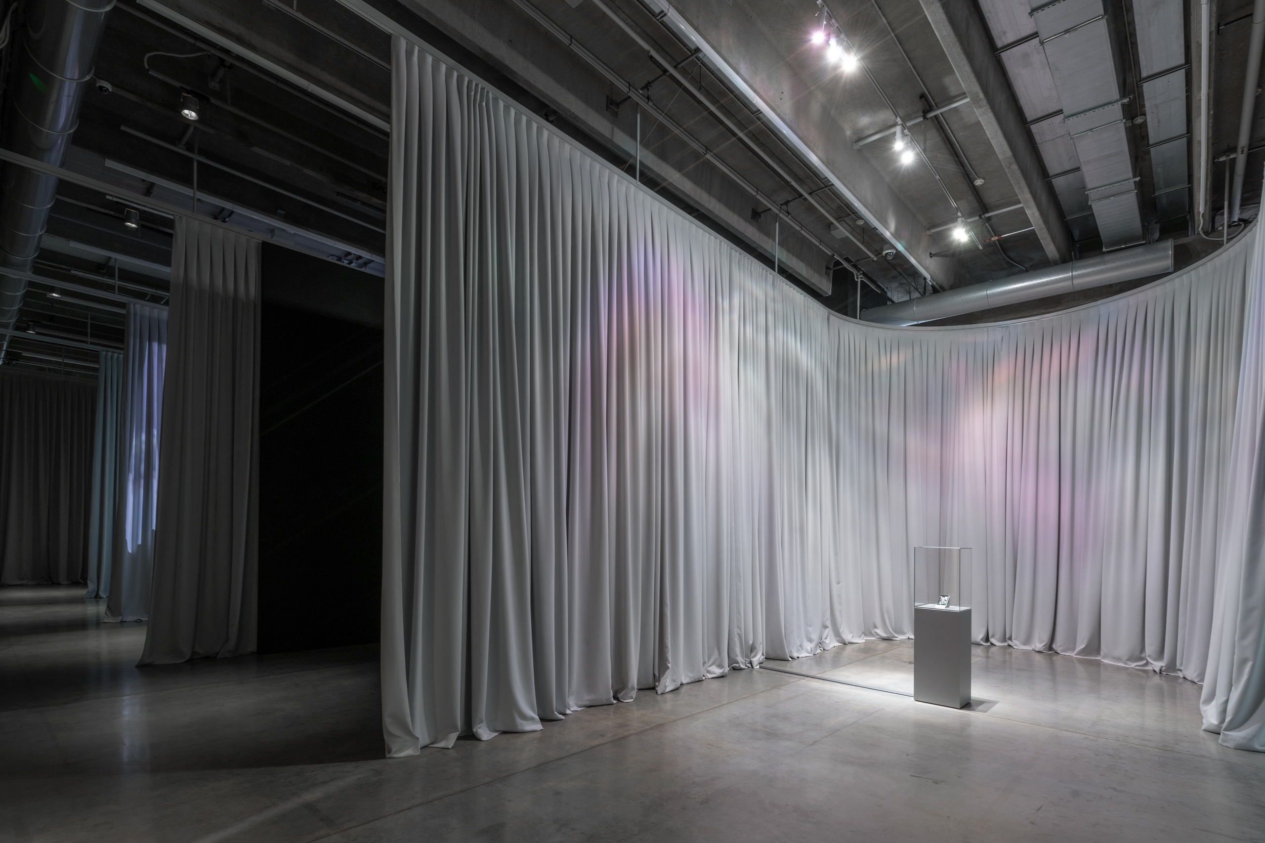 Проект «Бакштейн-функция²» в Музее современного искусства «Гараж», Москва. 2025Фото: Алексей Народицкий© Музей современного искусства «Гараж»