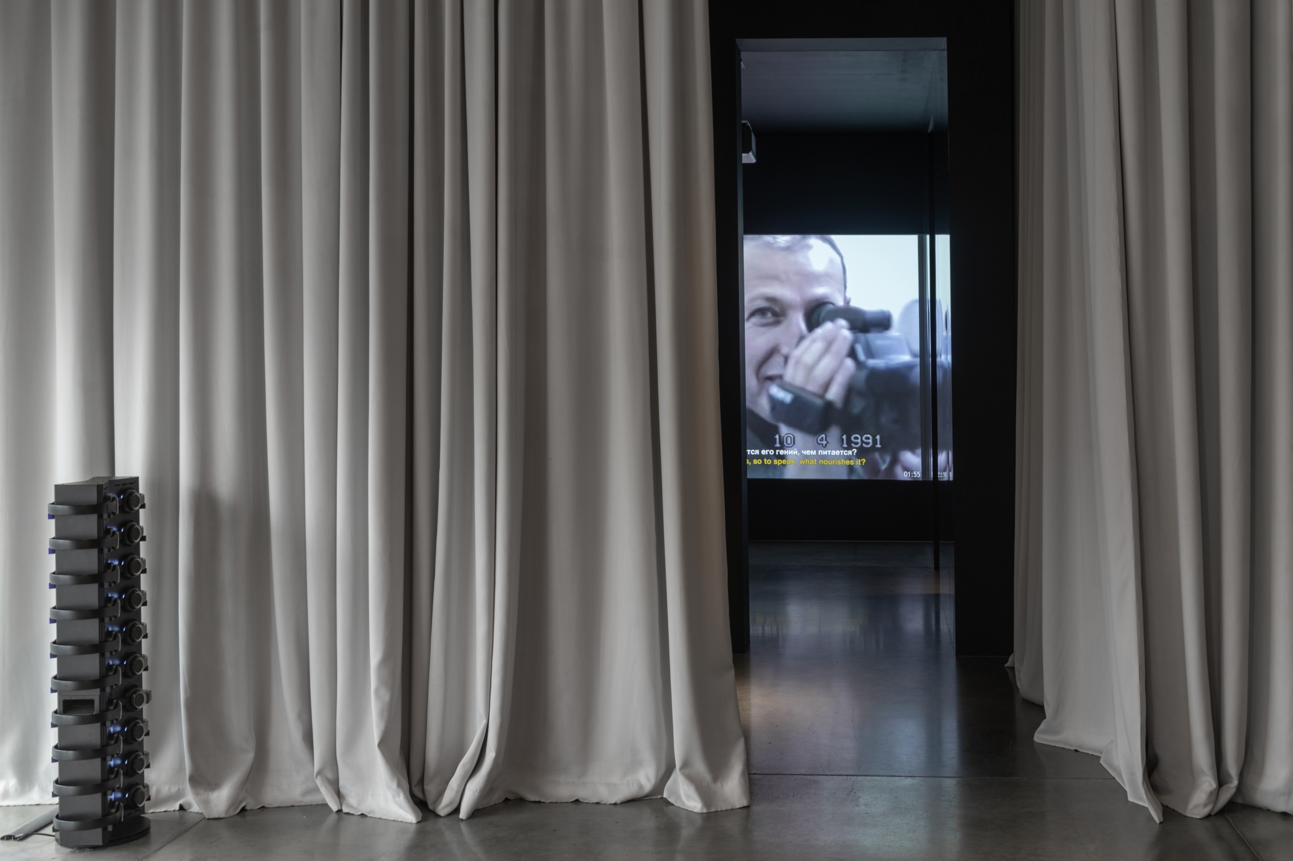 Проект «Бакштейн-функция²» в Музее современного искусства «Гараж», Москва. 2025Фото: Алексей Народицкий© Музей современного искусства «Гараж»