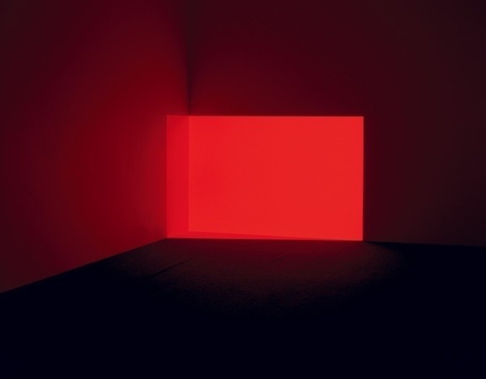 James Turell. Acro-red. 1968. Light Projection. 157 x 244 x 56 cm