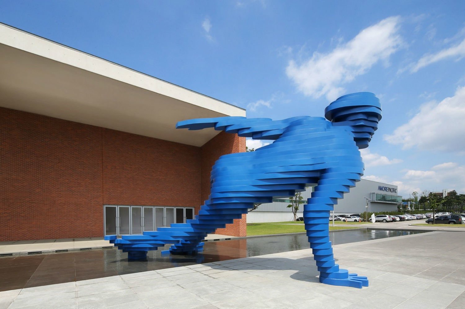 Xavier Veilhan,&nbsp;The Skater.&nbsp;Permanent installation at Amore Pacific, Seoul, South Korea, 2014