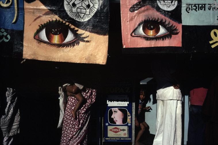 Бомбей, Индия, 1981 &copy; Алекс Уэбб/Magnum Photos